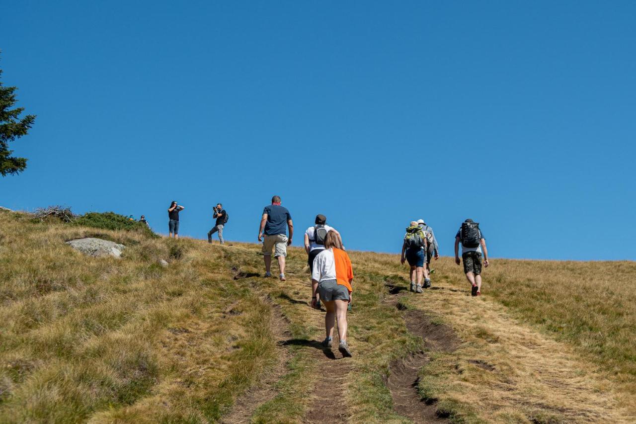 Camping Les Vernieres La Bourboule Sancy Екстер'єр фото